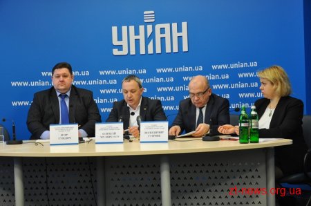 На Житомирщині відродять ділянки лісу знищені видобутком бурштину