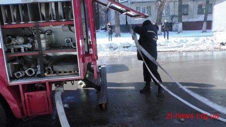 В одній з 5 поверхівок Житомира горіла двохкімнатна квартира