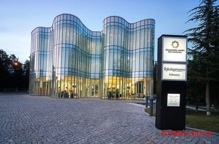 Для покращення роботи ЦНАП влада планує перейняти досвід Грузії