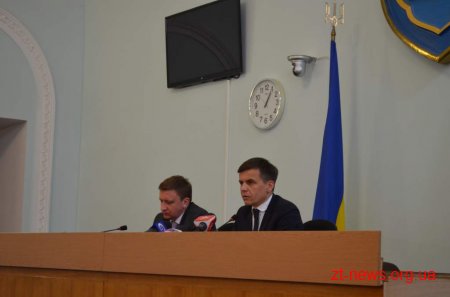 Виконавчий комітет вирішив закріпити всі тротуари міста за конкретними службами
