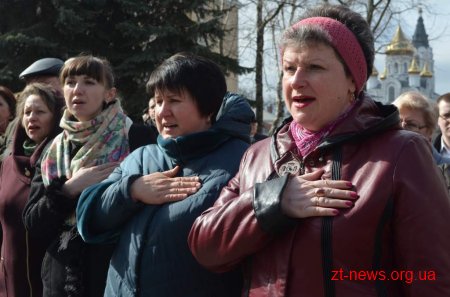 У соту річницю з дня утворення УЦР обласний краєзнавчий музей організував тематичну виставку