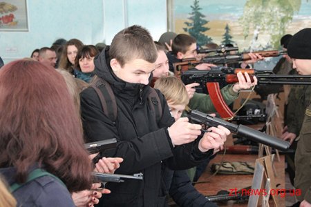 Житомирська військова частина відчинила свої двері для всіх бажаючих