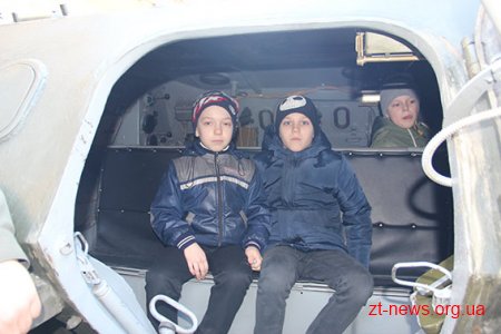 Житомирська військова частина відчинила свої двері для всіх бажаючих