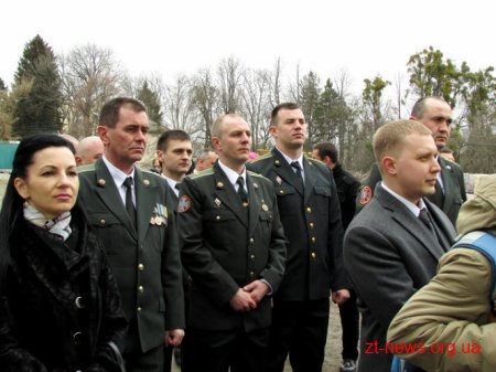В Житомирі працівники Управління СБУ отримали сертифікати на нові квартири