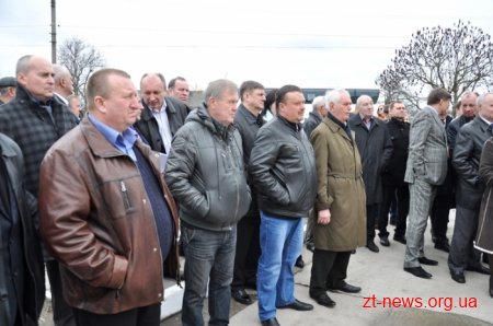 Міністр молоді та спорту Ігор Жданов оглянув кілька спортивних об’єктів Житомирщини