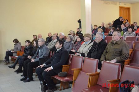 Геннадій Махорін презентував дві книги у Житомирській бібліотеці ім. Ольжича