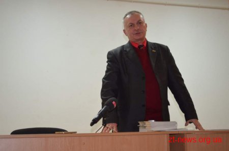 Геннадій Махорін презентував дві книги у Житомирській бібліотеці ім. Ольжича