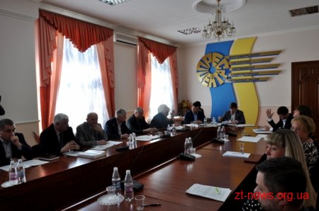 Комісія вирішила, як долучатимуться активісти до сесії облради