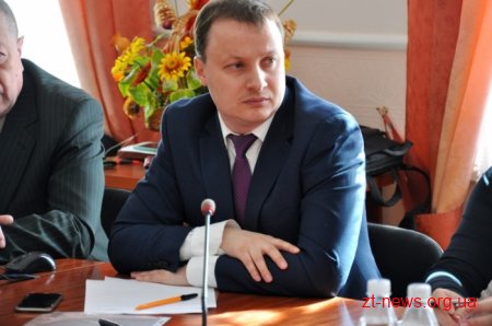 Комісія вирішила, як долучатимуться активісти до сесії облради