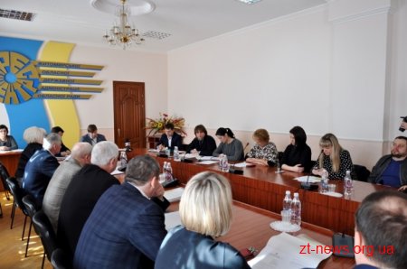 Комісія вирішила, як долучатимуться активісти до сесії облради