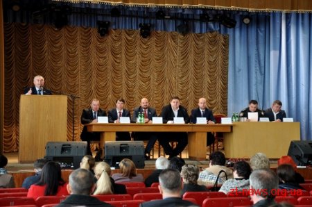 Депутати чекають від громадськості пропозицій щодо закону про видобуток бурштину