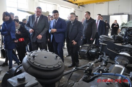 Прем'єр-Міністр у Житомирі говорив про пріоритети в економіці та оцінив потенціал Житомирщини