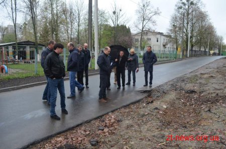 Ремонтні роботи на Польовій планують завершити до 12 квітня