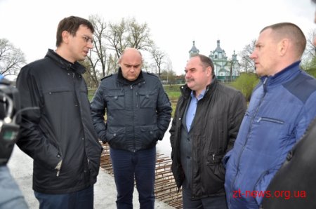 Міністр Володимир Омелян оглянув дороги області