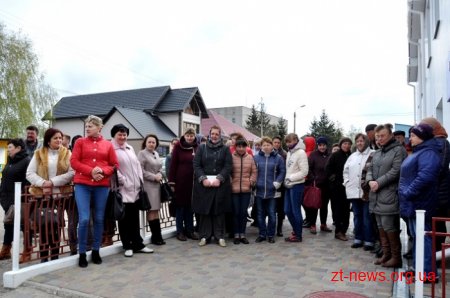 Жителі Пулинського району заблокували вантажівку з львівським сміттям