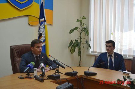 В Житомирі фахівці з Китаю вивчають можливості зборки електробусів