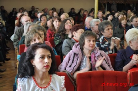 Освітяни області отримали нагороди та відзнаки