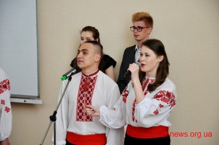 У Житомирі студенти з 18 областей змагаються на універсіаді України з настільного тенісу