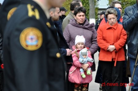 У річницю аварії на ЧАЕС у Житомирі вшанували загиблих Героїв