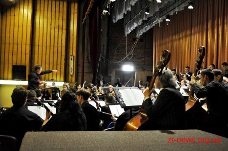 У Житомирі відбулася Всеукраїнська прем’єра народної симфонії єднання