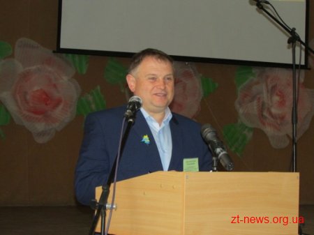 У Житомирі вчителі опановували оновлену програму трудового навчання у школах