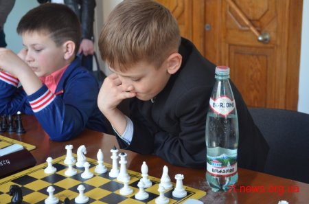 У Житомирі стартував чемпіонат міста з шахів