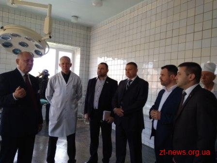 На Житомирщині презентували оновлений центр реабілітації учасників АТО На Житомирщині презентували оновлений центр реабілітації учасників АТО