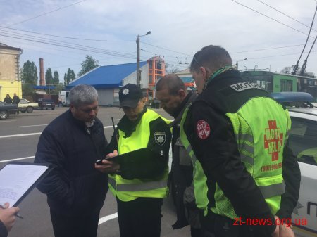 У Житомирі водій легковика не пропустив мотоцикліста