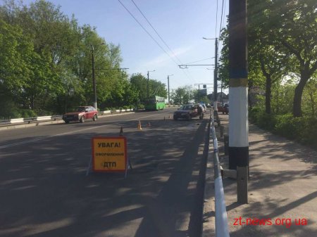 У Житомирі автомобіль «Богдан» зіткнувся з Volkswagen