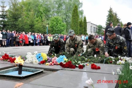 Голова ОДА Ігор Гундич відкрив пам’ятник учасникам АТО