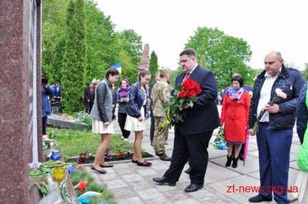 Голова ОДА Ігор Гундич відкрив пам’ятник учасникам АТО