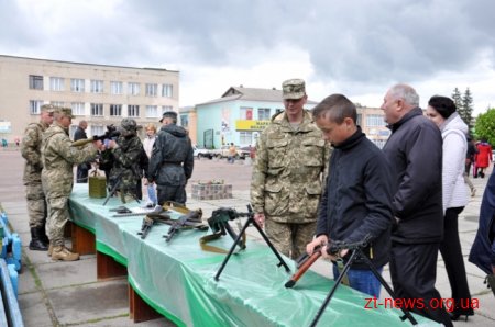 Голова ОДА Ігор Гундич відкрив пам’ятник учасникам АТО