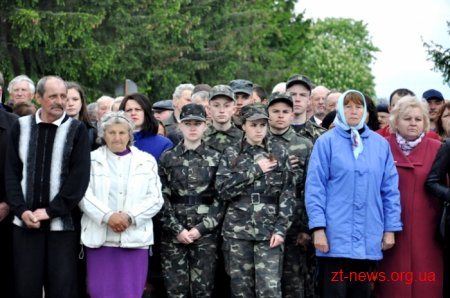 Голова ОДА Ігор Гундич відкрив пам’ятник учасникам АТО