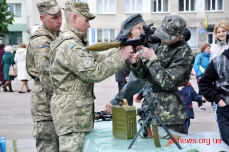 Голова ОДА Ігор Гундич відкрив пам’ятник учасникам АТО