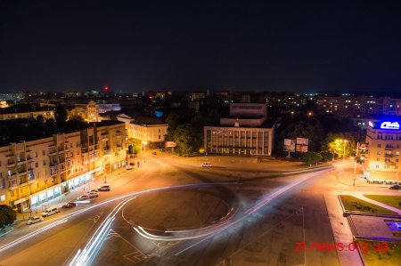 Вулиці Житомира відтепер прибиратимуть вночі