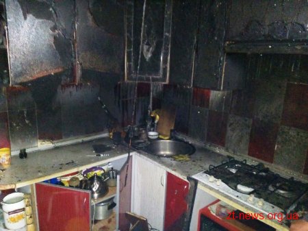 У Житомирі сталася пожежа у квартирі в 9-поверхівці