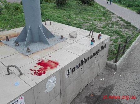 У Житомирі поліція розслідує травмування підлітка деталлю від тролейбусної штанги