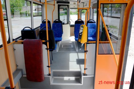 В Житомирському ТТУ показали тролейбус зібраний на 80% з нових деталей