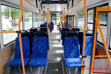 В Житомирському ТТУ показали тролейбус зібраний на 80% з нових деталей