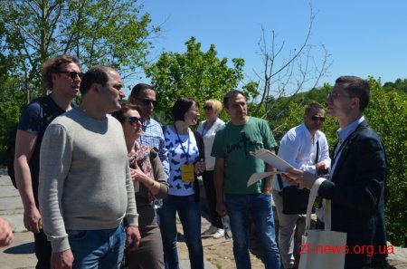 Представникам делегацій із міст-побратимів Житомира показали місто