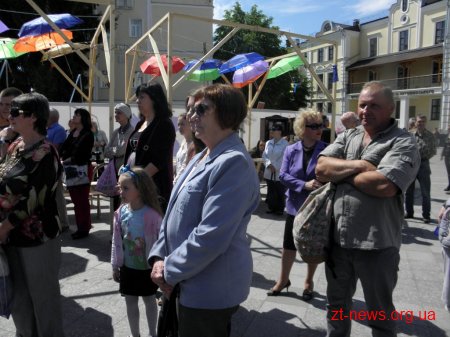 На вул. Михайлівській відбувся фестиваль національно-культурних товариств міста