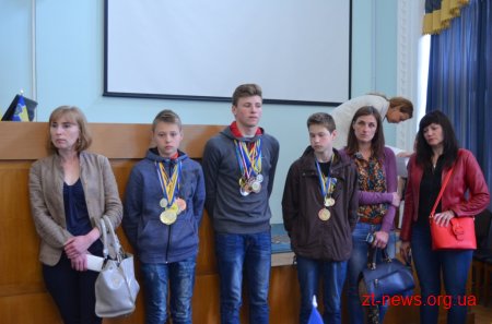 Міський голова дав доручення звернутись до правоохоронних органів щодо ситуації побиття тренера