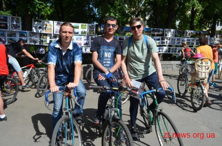 Більше двох тисяч велосипедистів проїхали більше 10 кілометрів вулицями Житомира