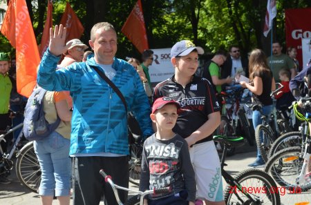 Більше двох тисяч велосипедистів проїхали більше 10 кілометрів вулицями Житомира