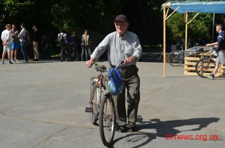 Більше двох тисяч велосипедистів проїхали більше 10 кілометрів вулицями Житомира