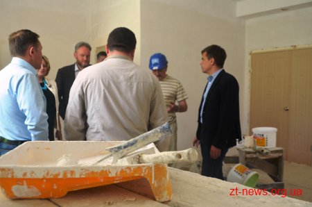 У Житомирі активними темпами ведеться будівництво гімназії та дитсадка