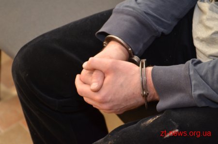 Рецидивіст в обласному центрі промишляв пограбуваннями перехожих
