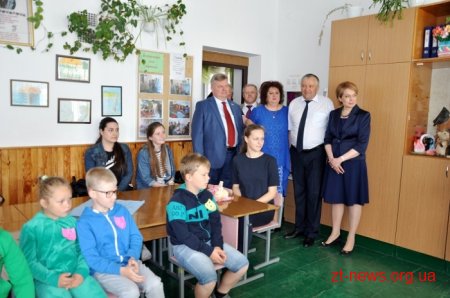 Міністр освіти і науки України Лілія Гриневич відвідала Коростишівську гімназію №5
