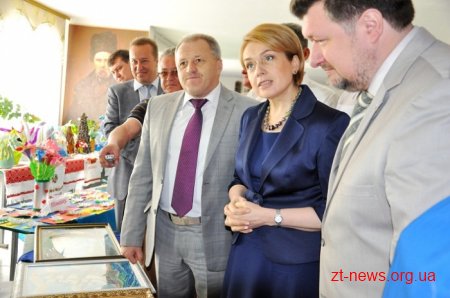 Міністр освіти і науки України Лілія Гриневич відвідала Коростишівську гімназію №5