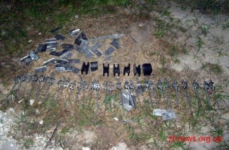 На Житомирщині поліція затримала чоловіка під час крадіжки кабелю зі станції стільникового зв’язку